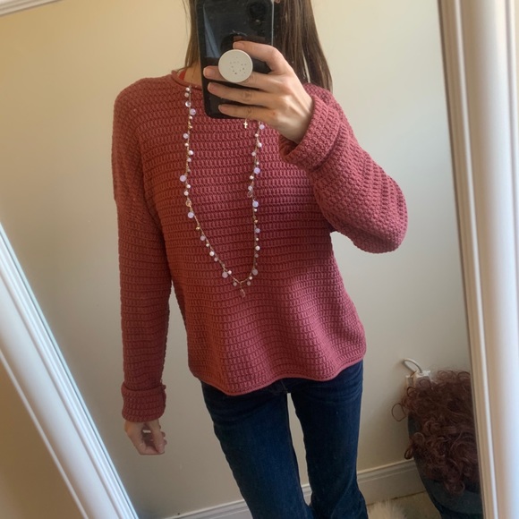 Universal Threads Red Sweater 3/$25 - Picture 6 of 11